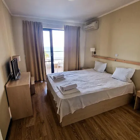 Byala Beach Resort Hotel *